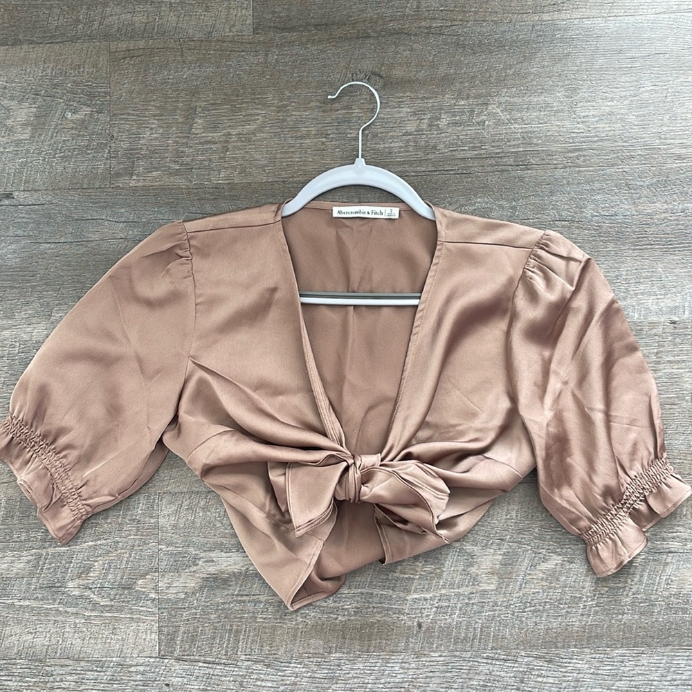 Abercrombie Satin Tie Front Crop Top